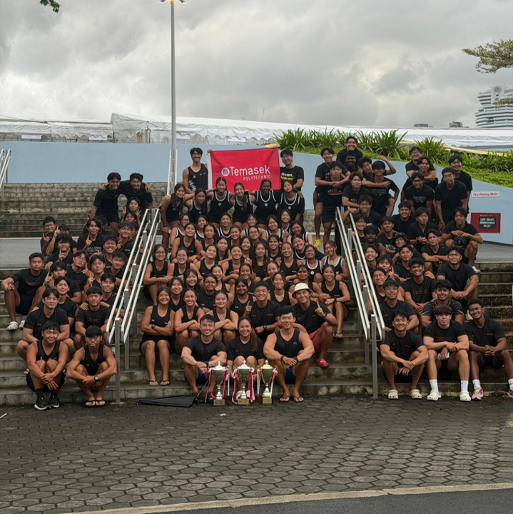 Image of the TP Dragon Boat team